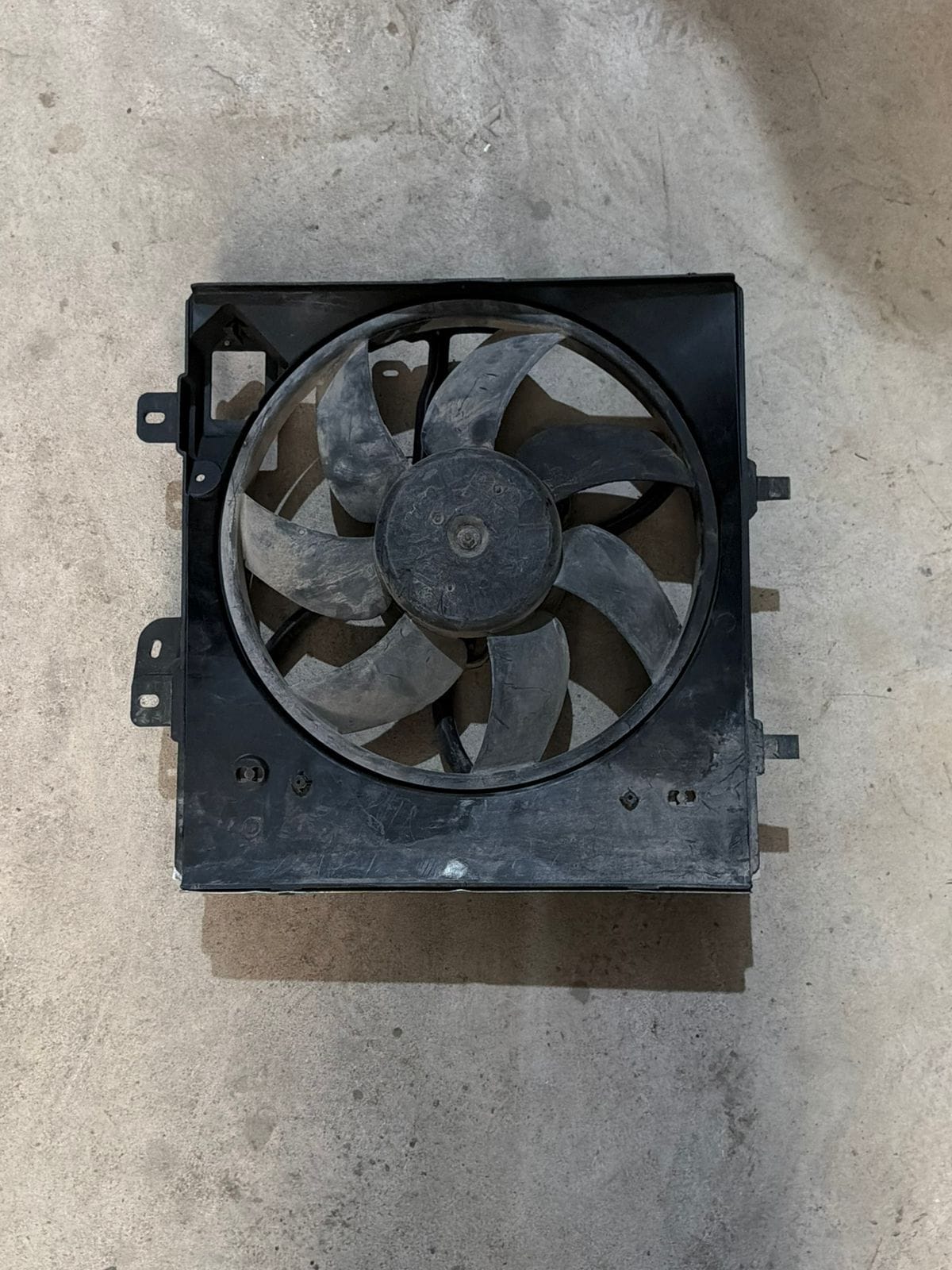 Electroventilador Usado Citroen C3 L/N