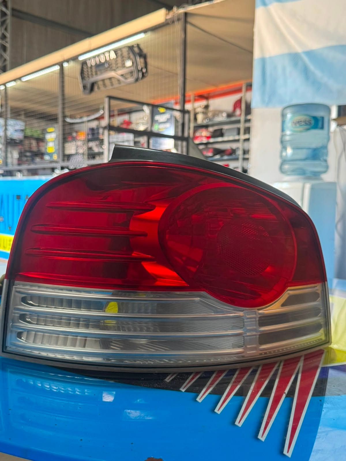 Faro trasero izquierdo Fiat Palio