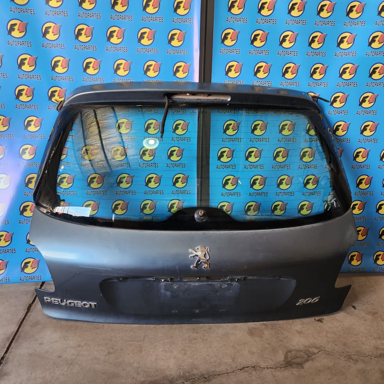 Porton Trasero Usado Peugeot 206