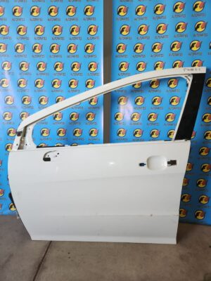 Puerta Delantera Izquierda Usada Peugeot 308